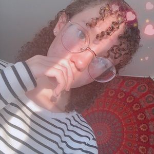 Meet your Posher, Trinity